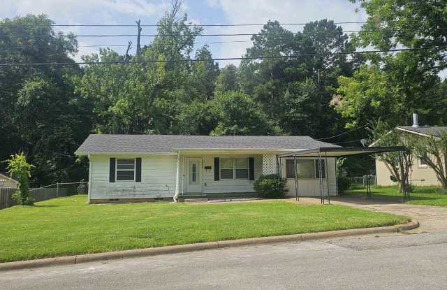 1211 Webb