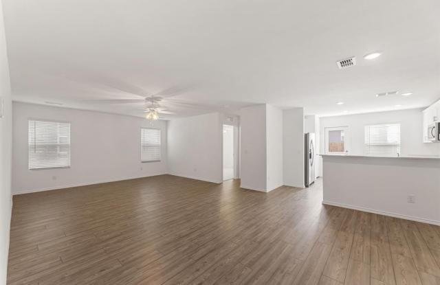 816 Breakwater Drive