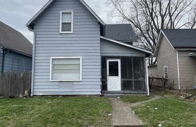 Photo of 1226 S Sheffield Avenue