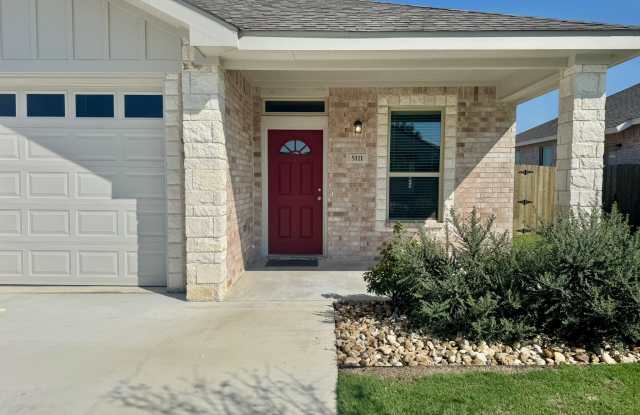 5111 Rose Gdn Lp