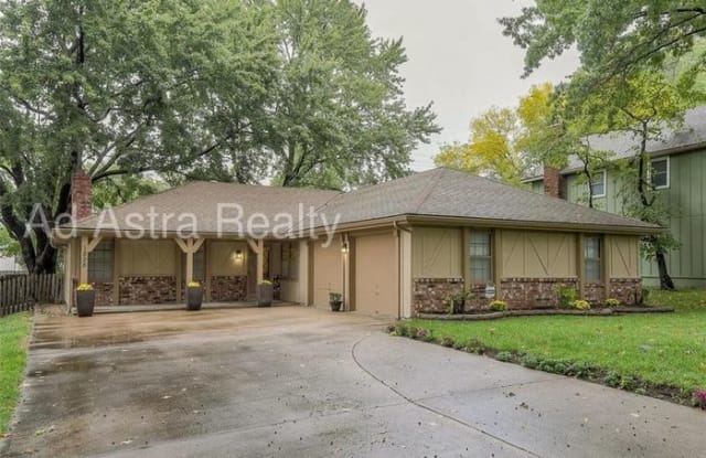 1828 East 151st Terrace - 1828 East 151st Terrace, Olathe, KS 66062