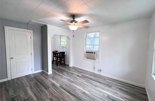 5558 Crissman Drive North - F