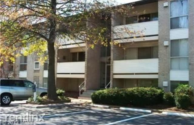 5610 Bloomfield Dr Apt 204 - 5610 Bloomfield Dr, Lincolnia, VA 22312