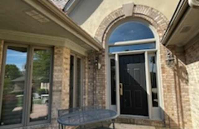 Stunning Custom Built Home with ALL Utilities Included!!