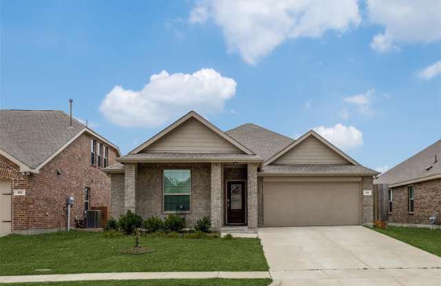 810 Spruce Lane