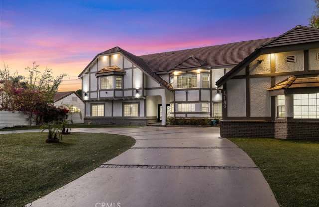 Photo of 17153 Rayen