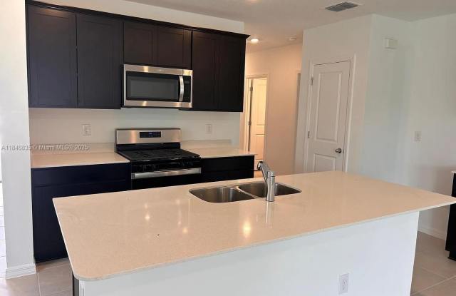 3932 Ivy Springs Lane