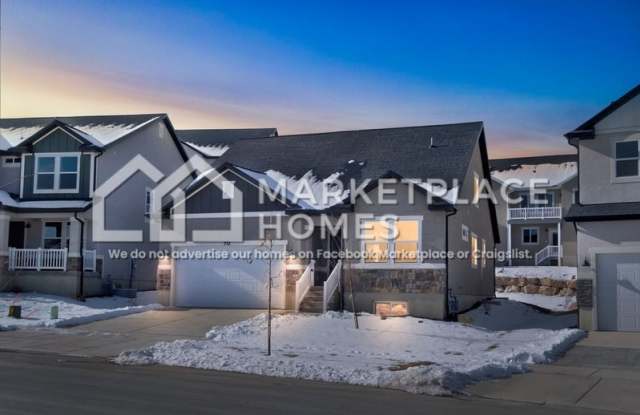 712 Gillan Way