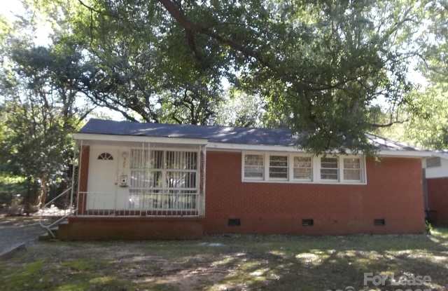 Photo of 3530 Eastwood Drive