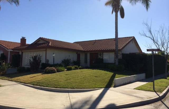 4912 Seaford Cir