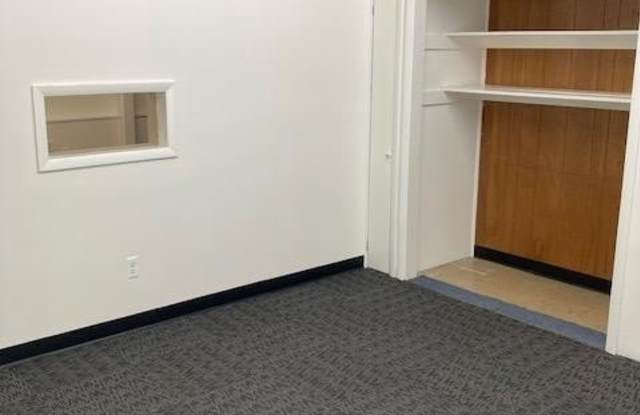 Photo of 2503 ENNALLS Avenue