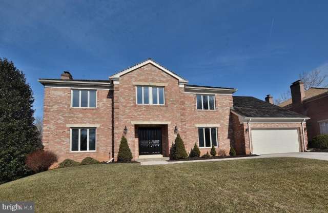 6286 DUNAWAY Court