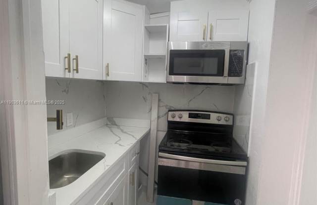 Photo of 730 NW 177th Ter