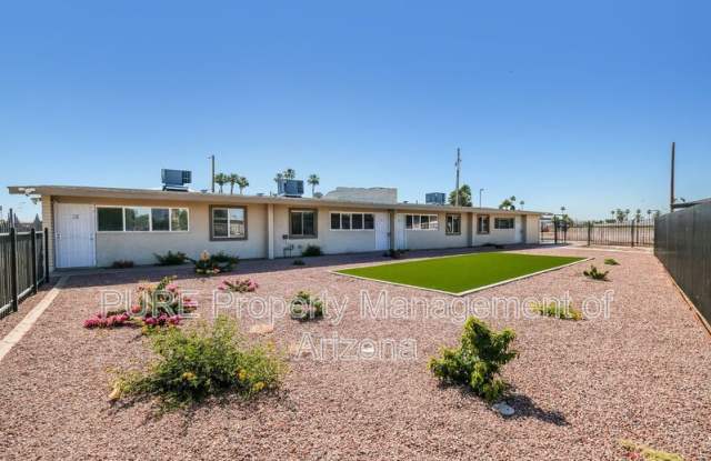 2101 W Heatherbrae