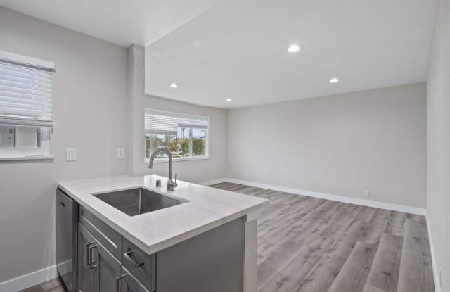 Charle Square Apartments