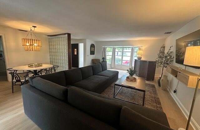 10881 Magnolia Street