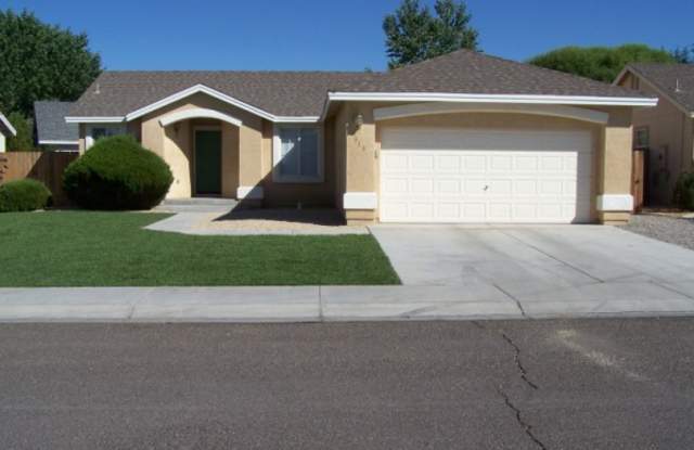 3 Bedroom 2 Bath home - 318 Marshall Street, Fernley, NV 89408