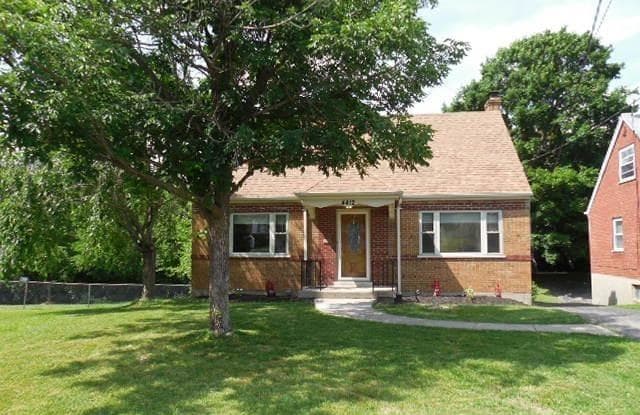 4412 St Martins Place - 4412 Saint Martins Place, Bridgetown, OH 45211