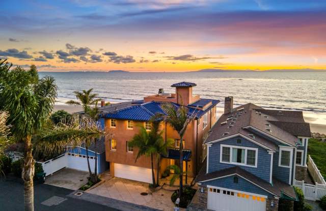 Photo of GORGEOUS CUSTOM BEACH HOME - Solimar Beach Colony