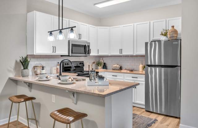 The Pointe at Heritage