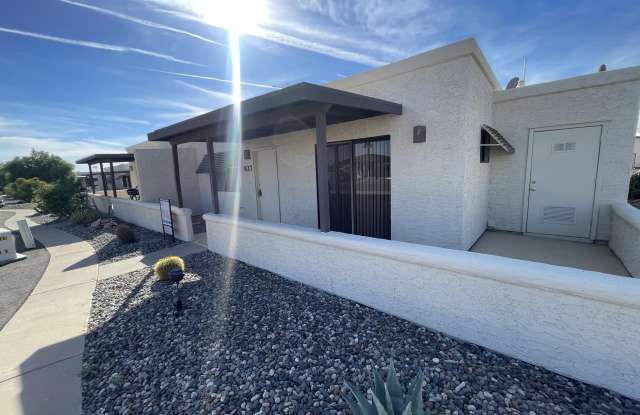 Photo of 827 E LANCASTER Circle