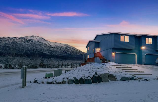 20336 Glacier Park Circle