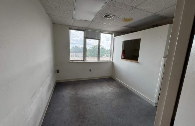 Photo of 6400-N SEVEN CORNERS Place unit: 1N