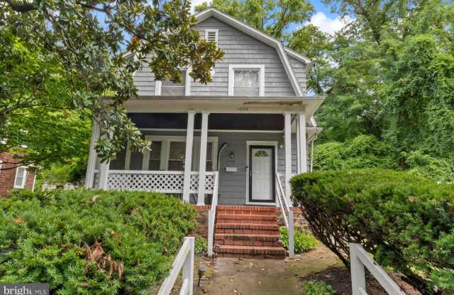 3904 GWYNNS FALLS Parkway