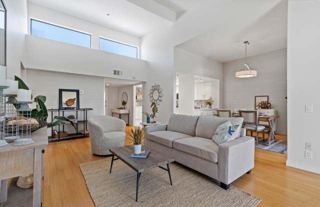 260 Cagney Lane - 308#308