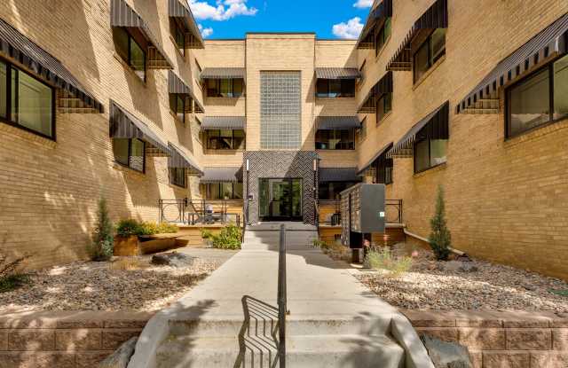 Photo of 611 E 11th Avenue