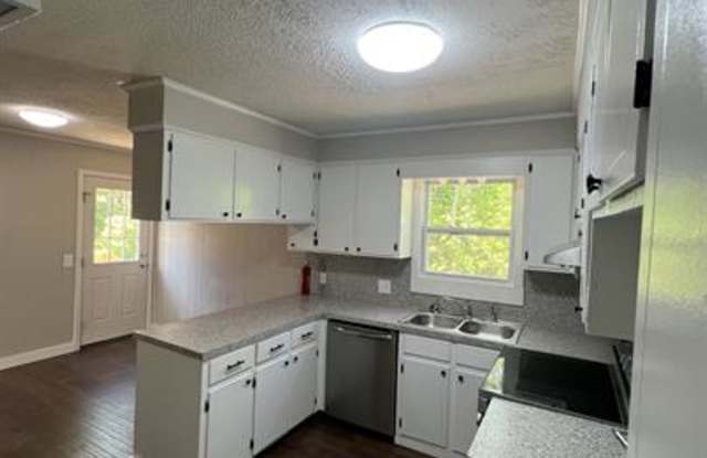 175 Bell Court Drive - 8