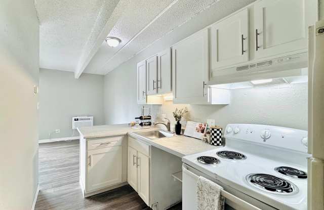 Photo of Geneva Flats Apartments