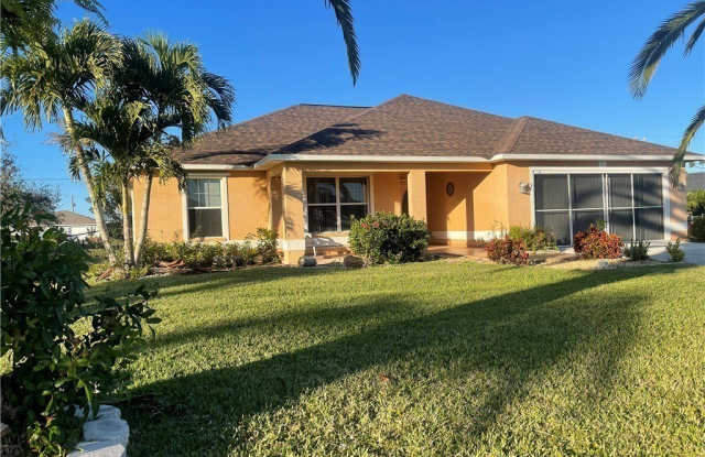 2721 NW 4th Street