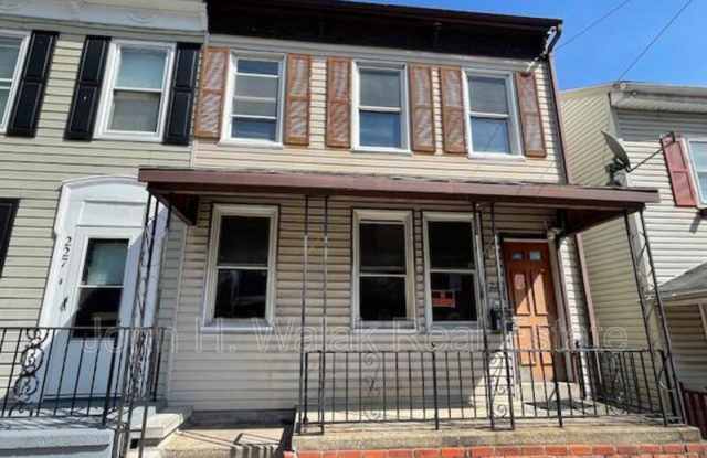 225 N Newberry St - 225 North Newberry Street, York, PA 17401