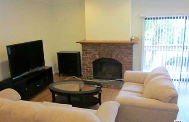 1702 BROCKTON Ave unit: 2