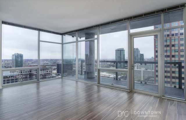 720 N La Salle Dr
