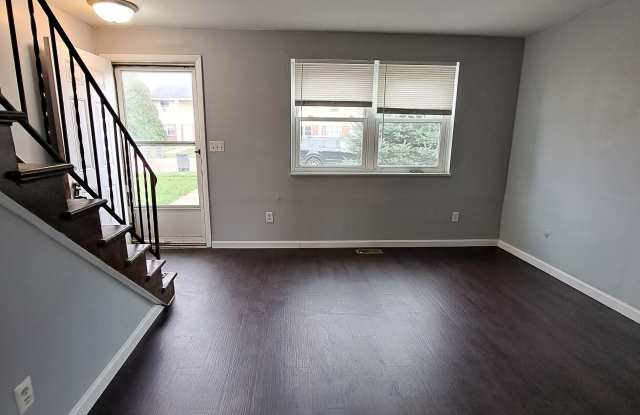 562-570 Stonyridge Avenue - 562