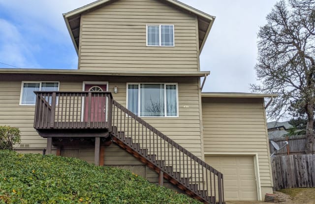 430 Upper Lavista Ct NW - 430 Upper Lavista Court Northwest, Salem, OR 97304