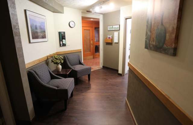 Photo of Fairway Tower  Manor Apartments