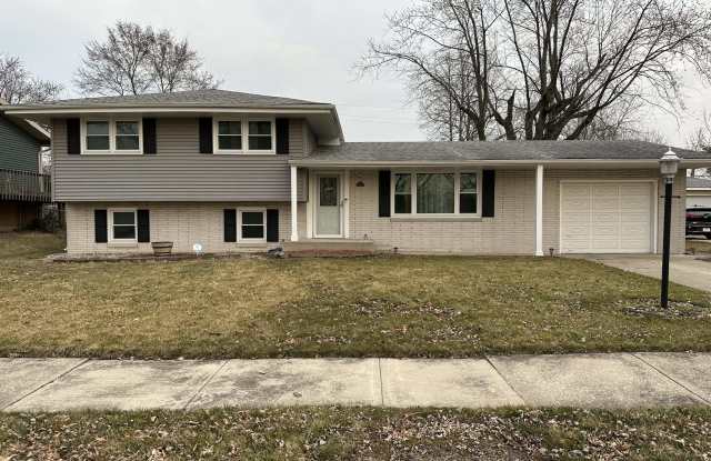 5351 Grant Street - 5351 Grant Street, Merrillville, IN 46410