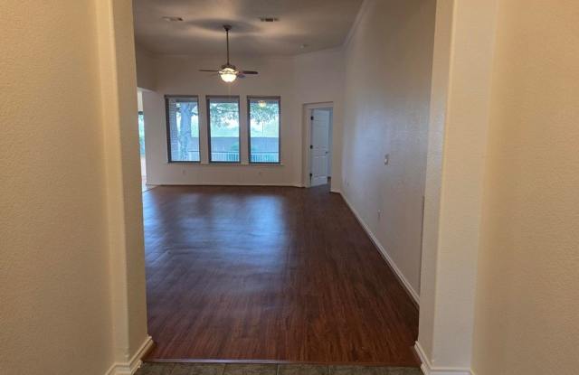 323 -- Chase Oaks Place