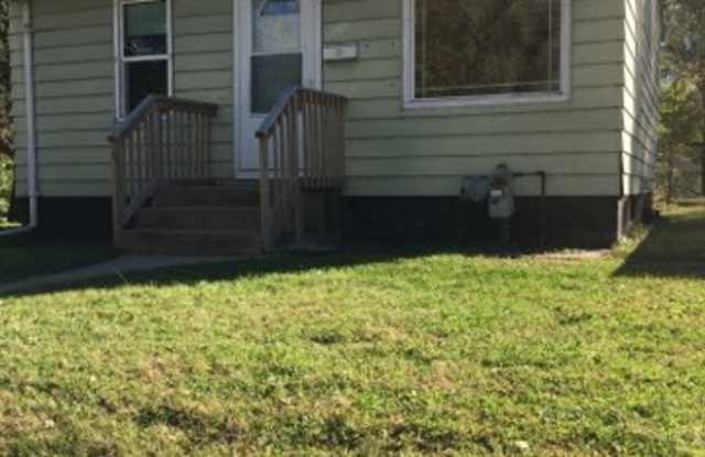 Photo of 1100 Elizabeth Ave Se