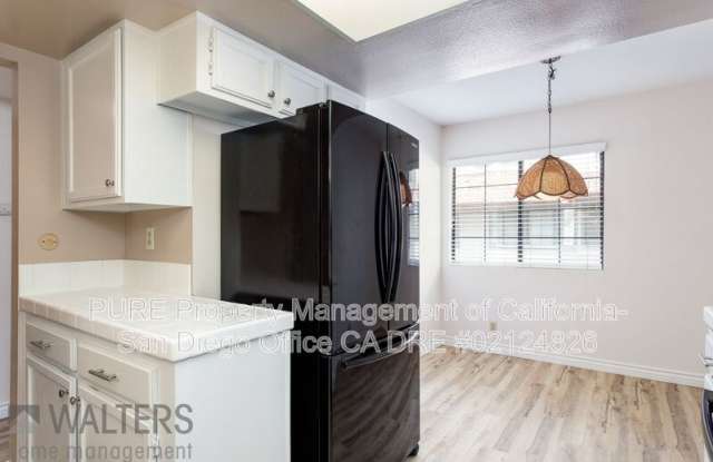 7906 Mission Vista Dr