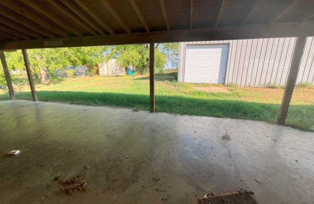 650 West Ohio Street