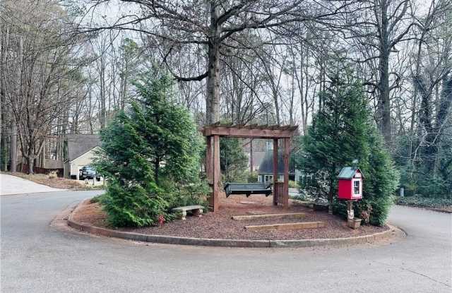 1140 Taylor Oaks Drive