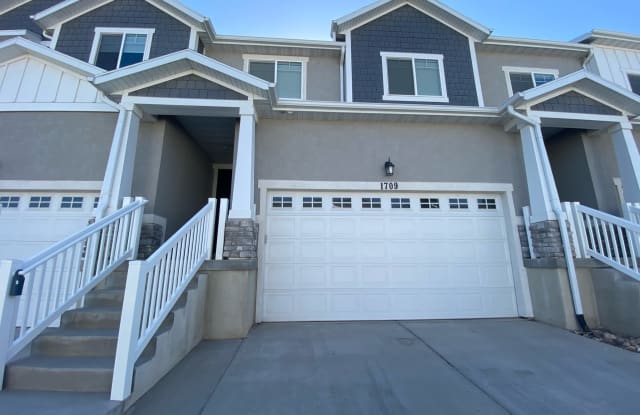 1709 N 3870 W - 1709 North 3870 West, Lehi, UT 84043