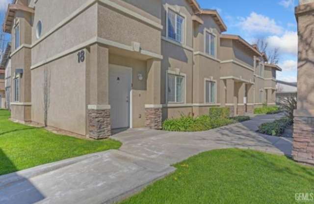602 Hosking Avenue - 1