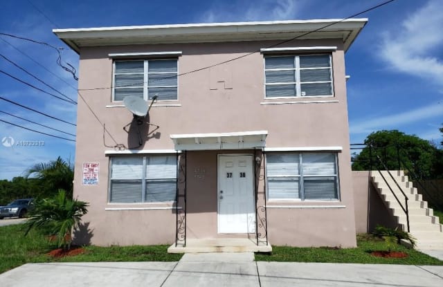 3740 Avenue  S - 3740 Avenue S, Riviera Beach, FL 33404