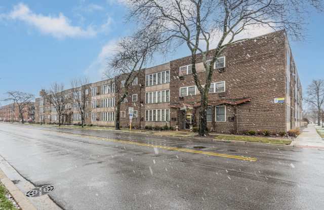 1301 W Touhy Avenue photos photos