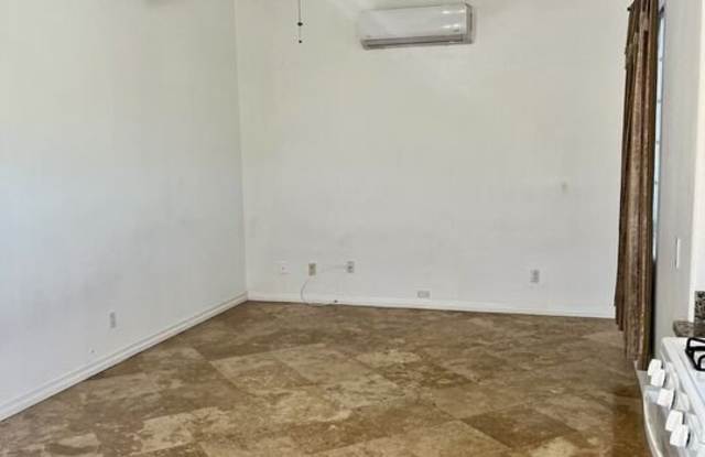 31305 Desert Moon Dr